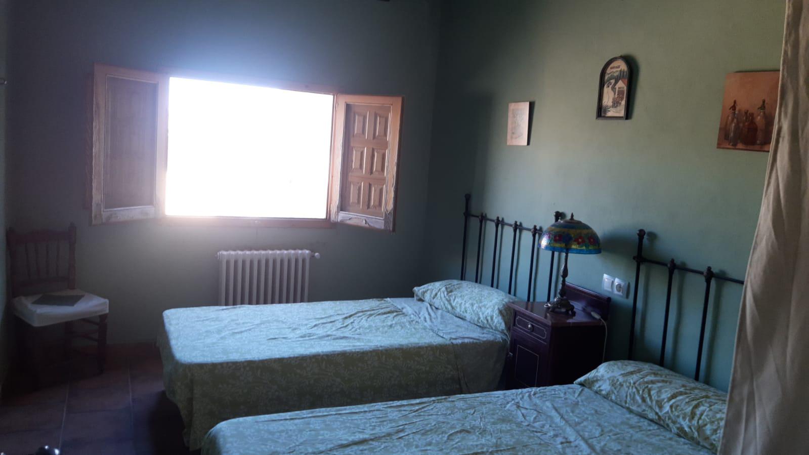 Imagen 26 Casa Adosada en venta en Corral-rubio / A pocos metros del Lavadero de San Antonio