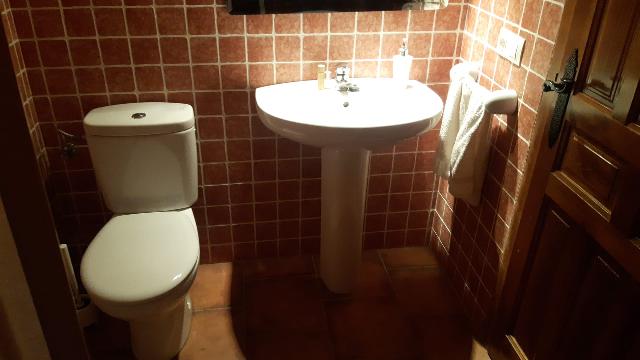 Imagen 17 Inmueble 277176 - Casa Adosada en venta en Corral-rubio / A pocos metros del Lavadero de San Antonio