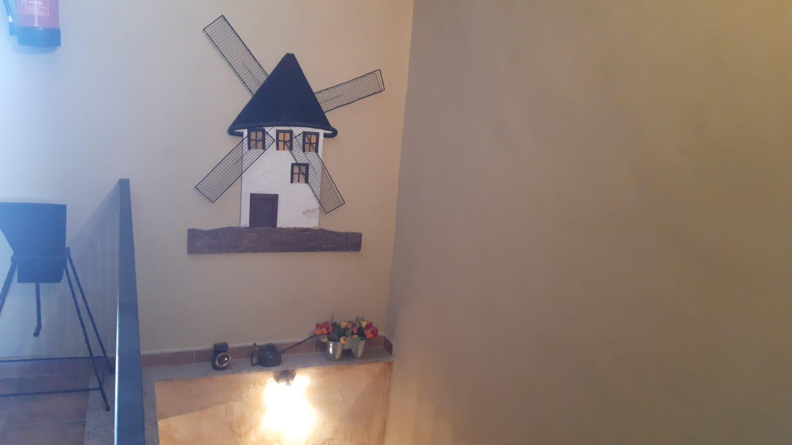 Imagen 23 Casa Adosada en venta en Corral-rubio / A pocos metros del Lavadero de San Antonio