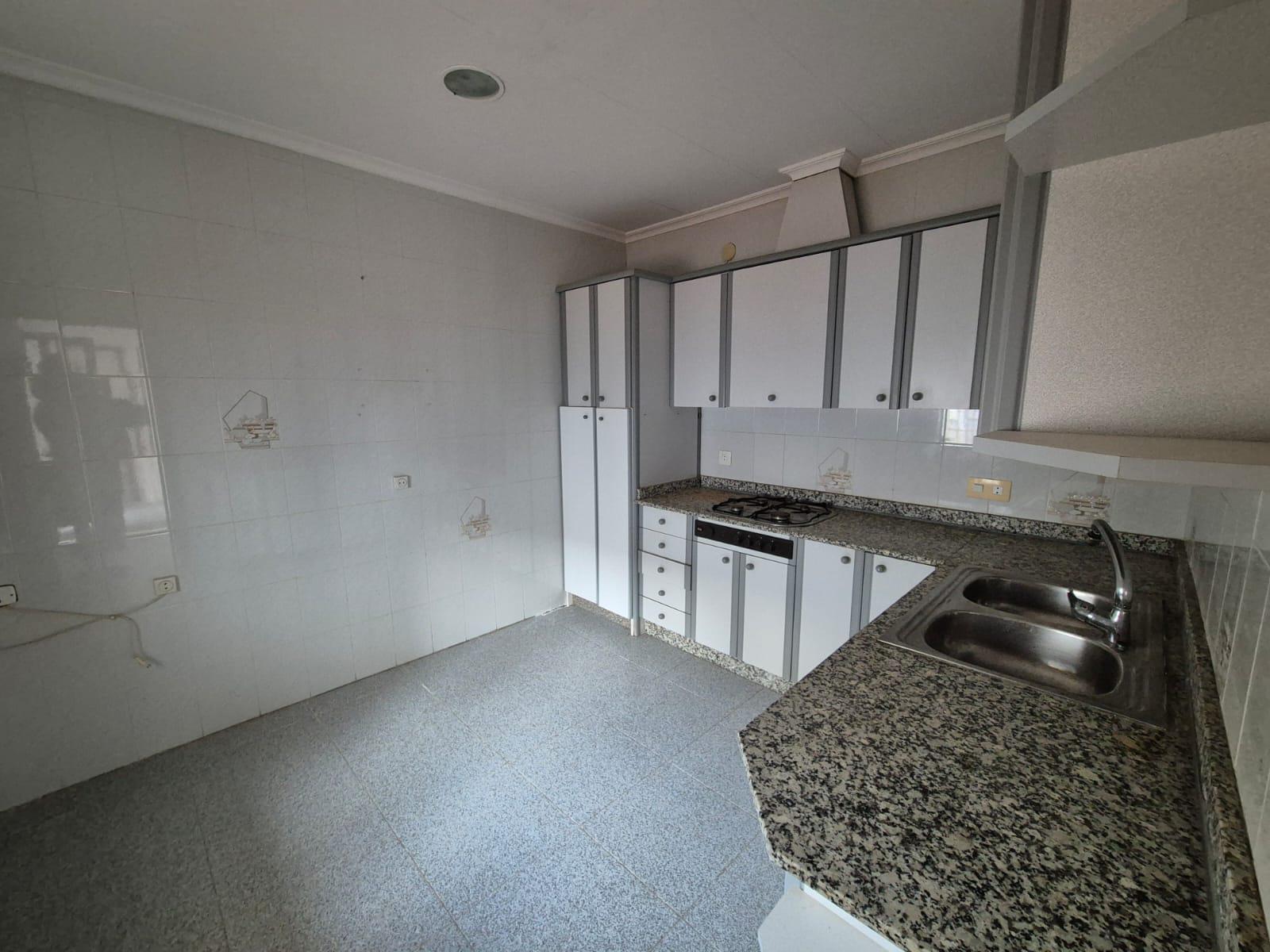 Imagen 21 Casa Adosada en venta en Fuente-álamo / A pocos metros del molino de viento