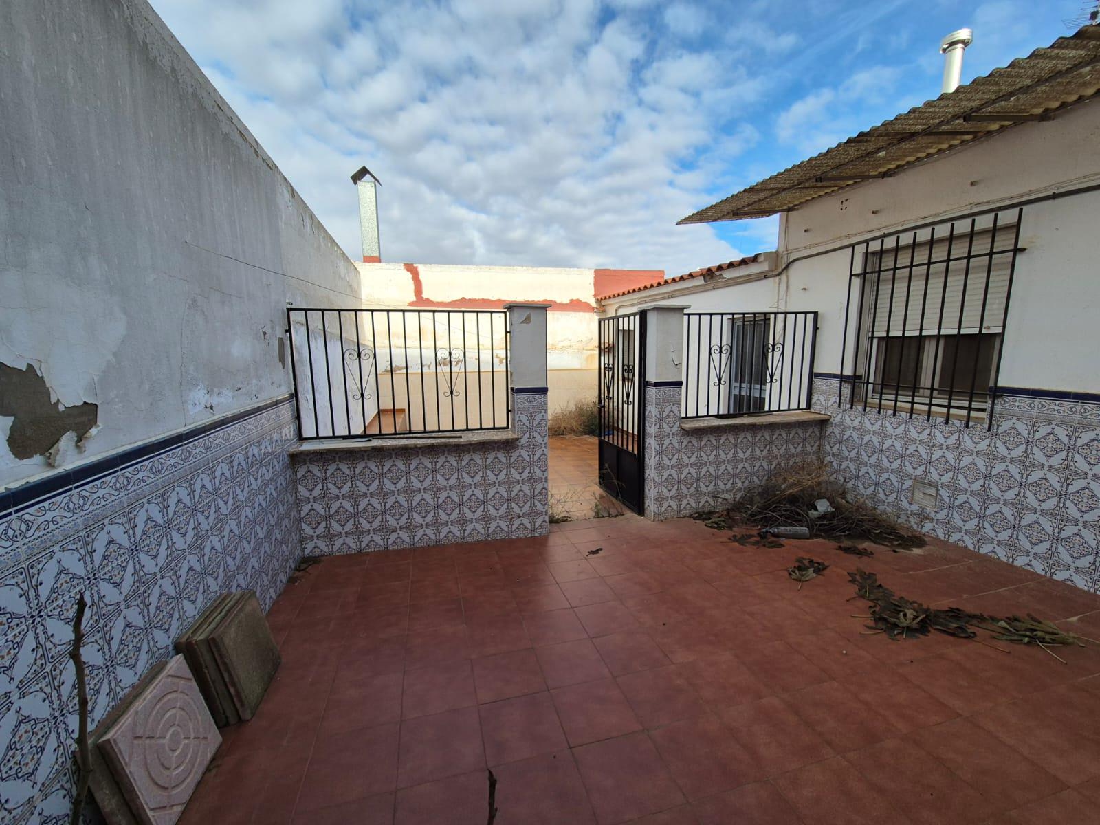 Imagen 30 Casa Adosada en venta en Fuente-álamo / A pocos metros del molino de viento