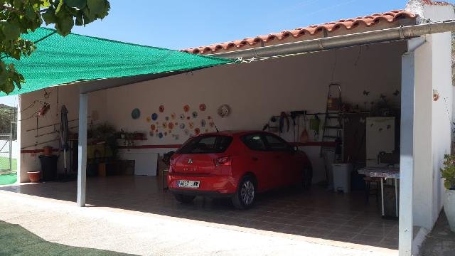 Imagen 9 Inmueble 277328 - Casa Aislada en venta en Montealegre Del Castillo / Zona Consultorio. Carretera Montealegr...