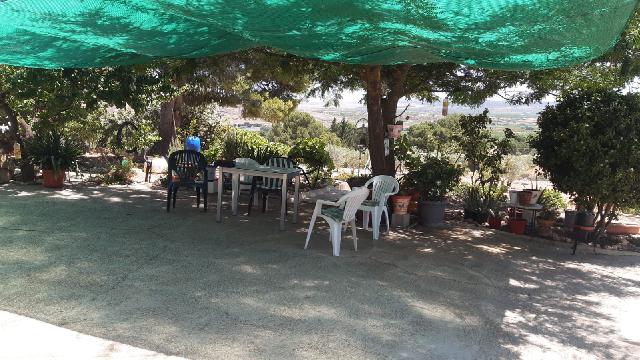 Imagen 8 Inmueble 277328 - Casa Aislada en venta en Montealegre Del Castillo / Zona Consultorio. Carretera Montealegr...