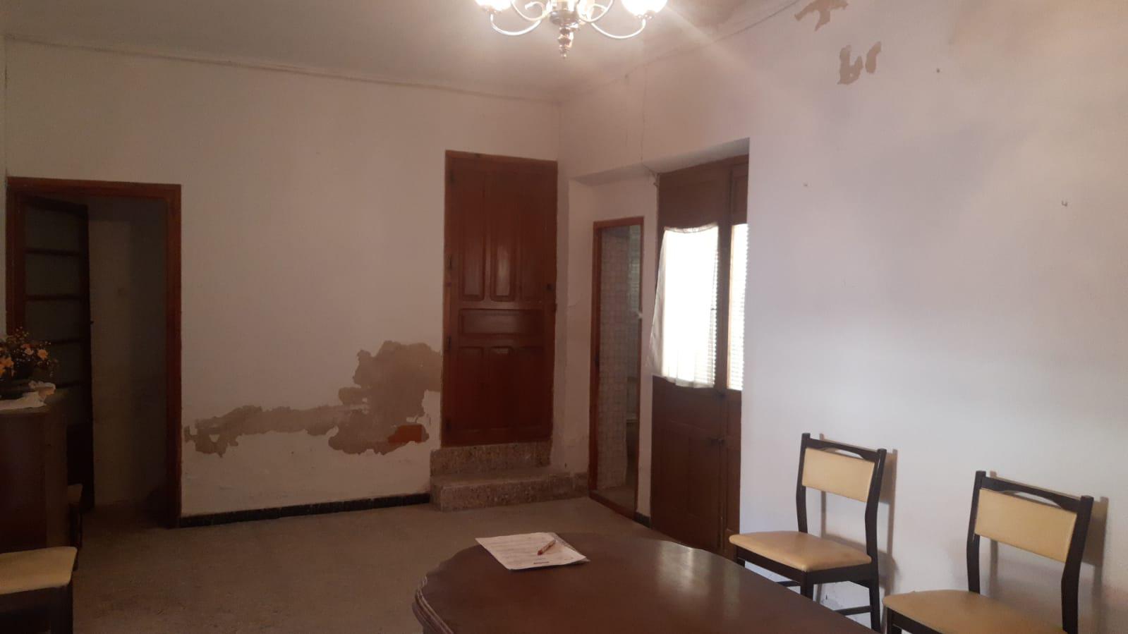 Imagen 13 Casa Adosada en venta en Montealegre Del Castillo / A pocos metros del C.P. Virgen de la C...