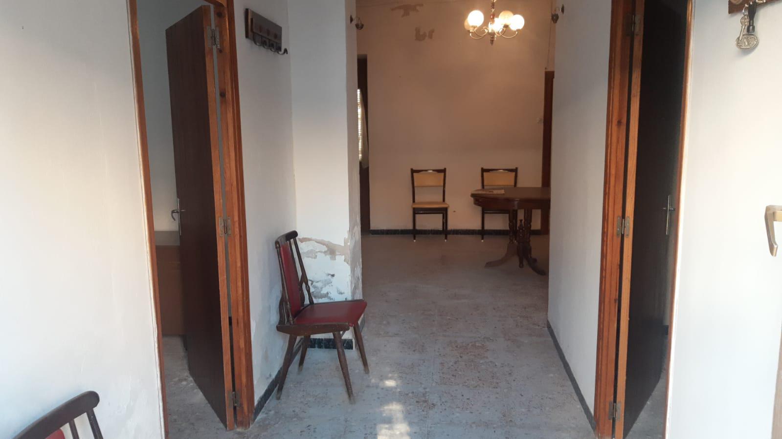 Imagen 12 Casa Adosada en venta en Montealegre Del Castillo / A pocos metros del C.P. Virgen de la C...