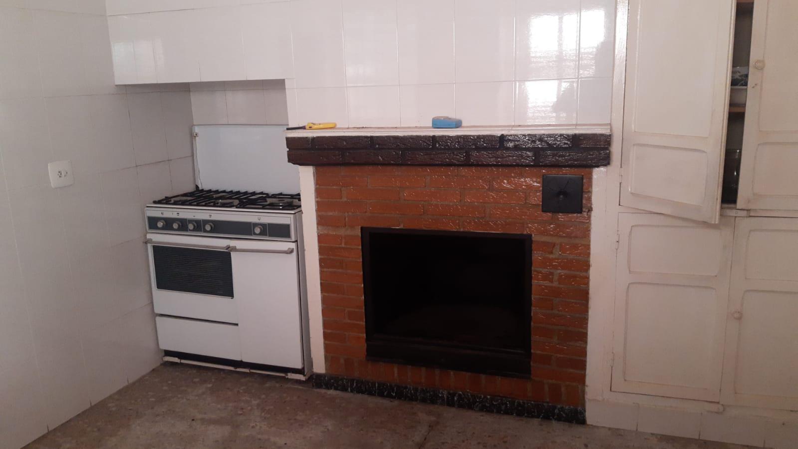 Imagen 16 Casa Adosada en venta en Montealegre Del Castillo / A pocos metros del C.P. Virgen de la C...