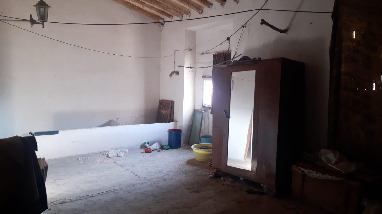 Imagen 10 Casa Adosada en venta en Montealegre Del Castillo / A pocos metros del C.P. Virgen de la C...