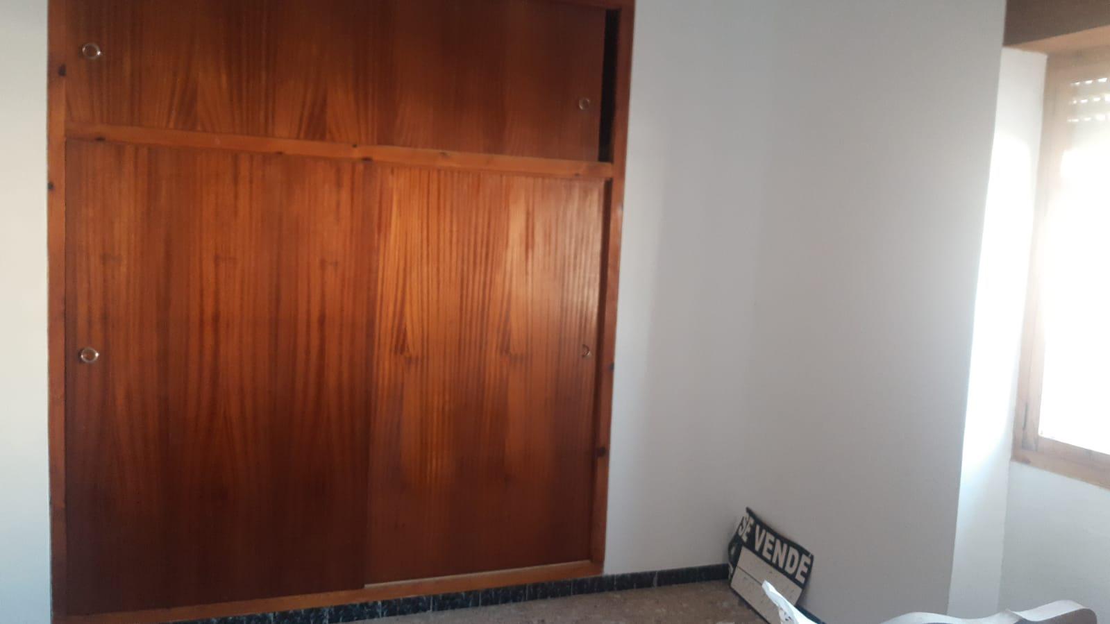 Imagen 30 Casa Adosada en venta en Montealegre Del Castillo / A pocos metros del C.P. Virgen de la C...