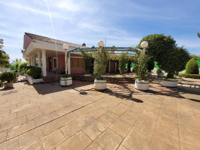 Imagen 3 Inmueble 280749 - Casa Aislada en venta en Caudete / Avenida Las Jornetas