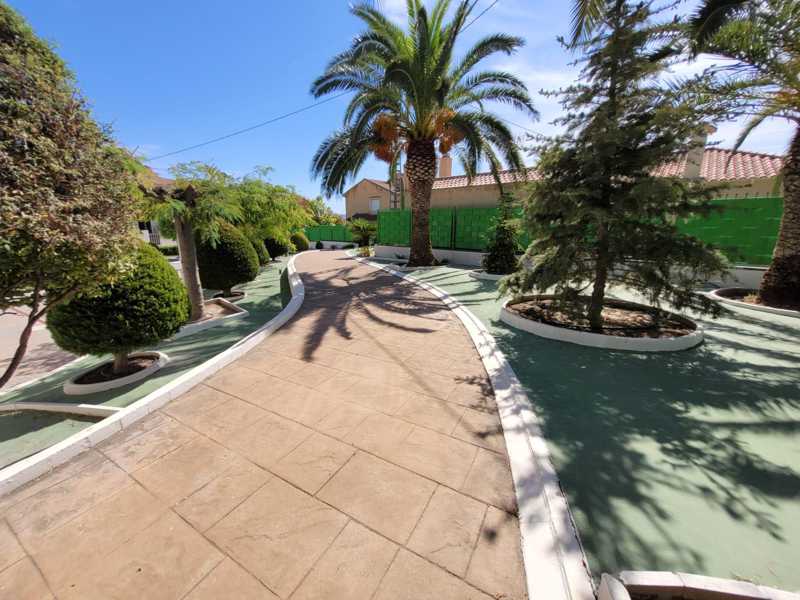 Imagen 4 Casa Aislada en venta en Caudete / Avenida Las Jornetas