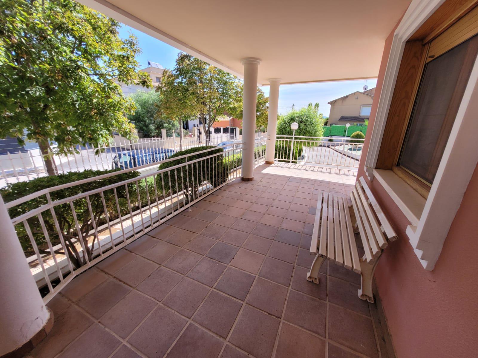 Imagen 6 Casa Aislada en venta en Caudete / Avenida Las Jornetas