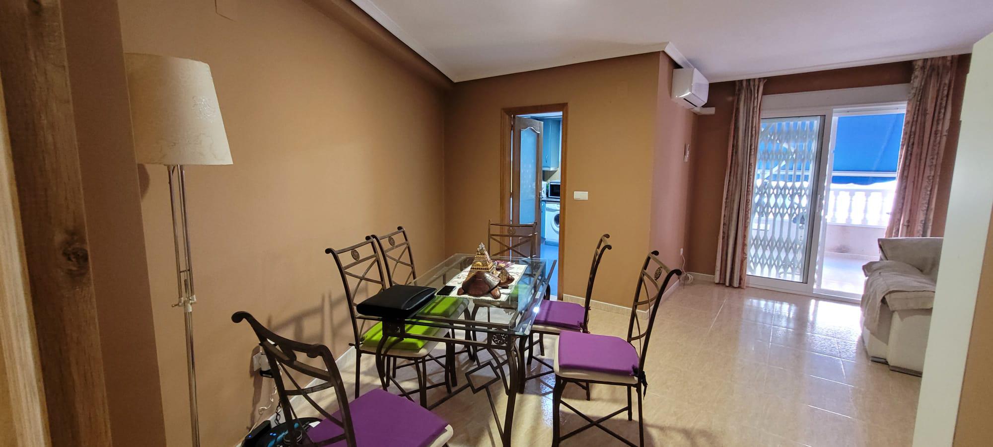 Imagen 13 Apto. Playa en venta en Torrevieja / A 50 metros del paseo de la Playa de los Locos