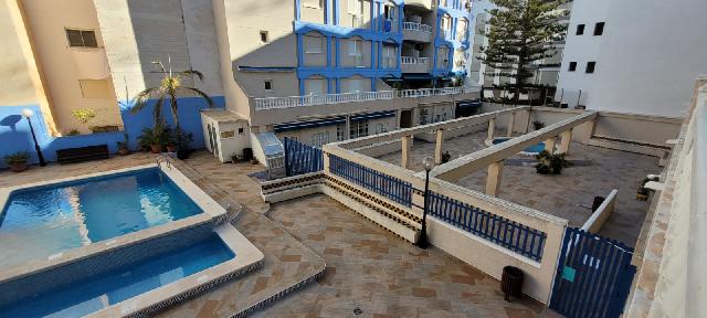 Imagen 2 Inmueble 282336 - Apto. Playa en venta en Torrevieja / A 50 metros del paseo de la Playa de los Locos