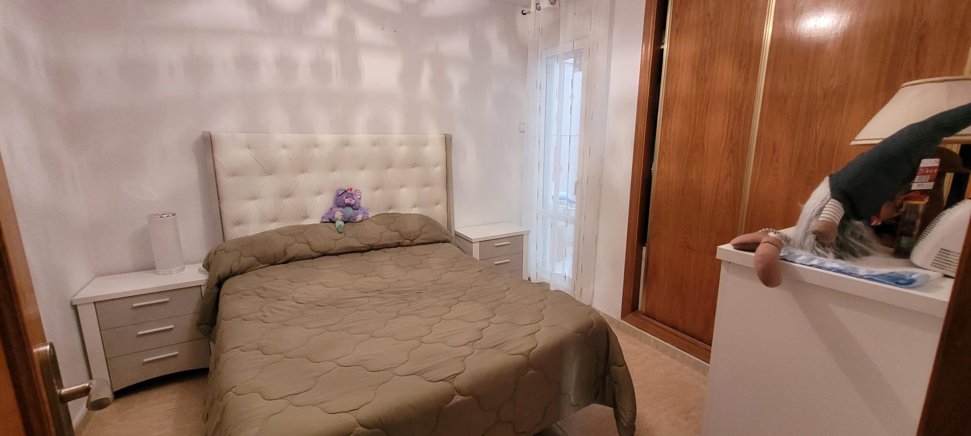 Imagen 20 Apto. Playa en venta en Torrevieja / A 50 metros del paseo de la Playa de los Locos