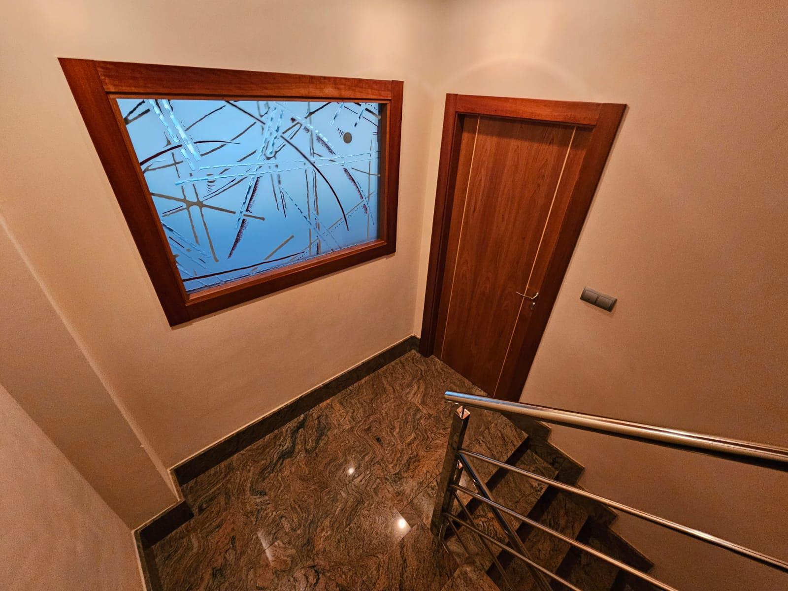 Imagen 3 Casa Adosada en venta en Elda / Junto al Club de Campo