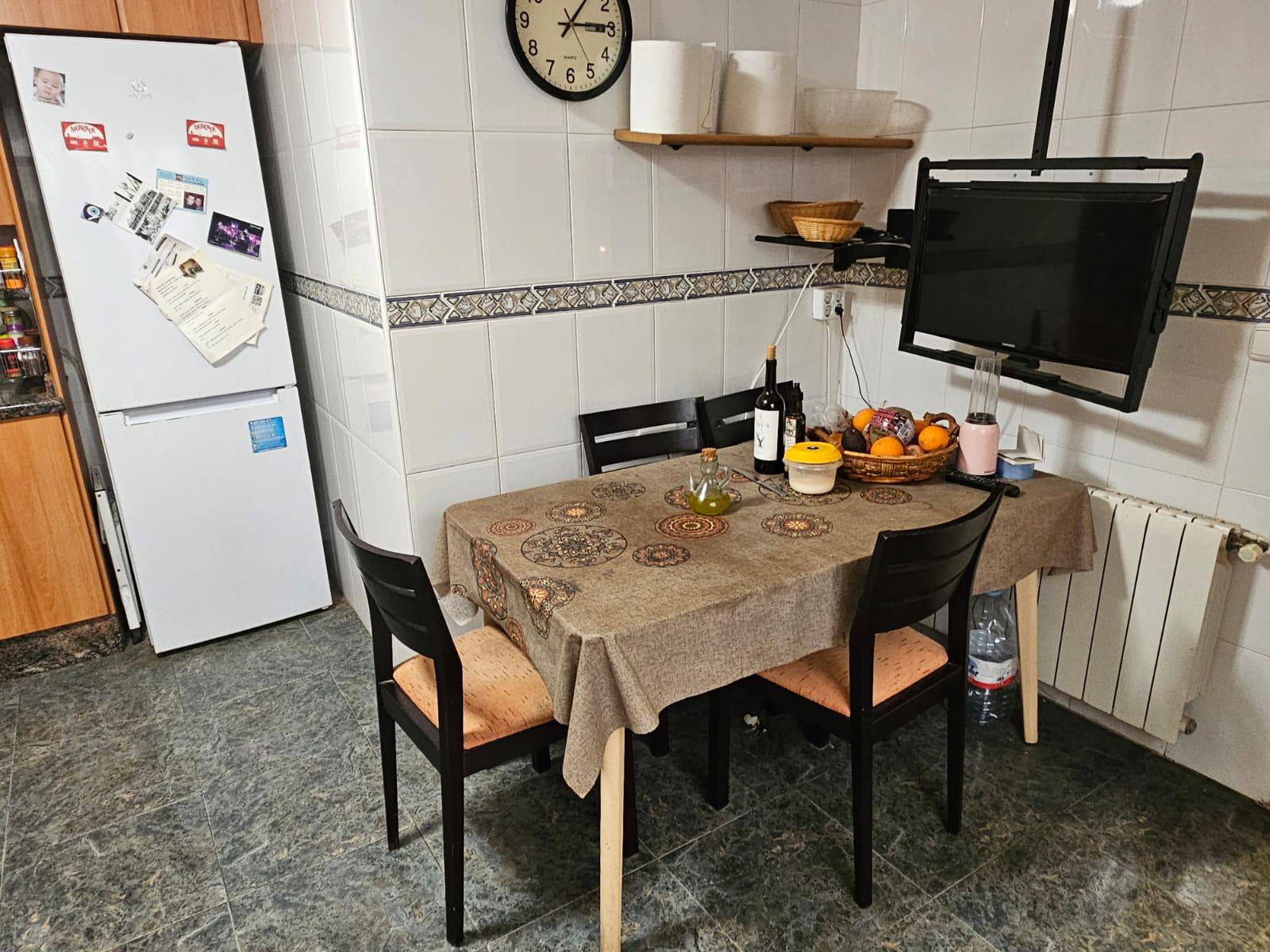 Imagen 8 Casa Adosada en venta en Monóvar/monòver / Adosado en venta en la zona Centro de Salud de ...