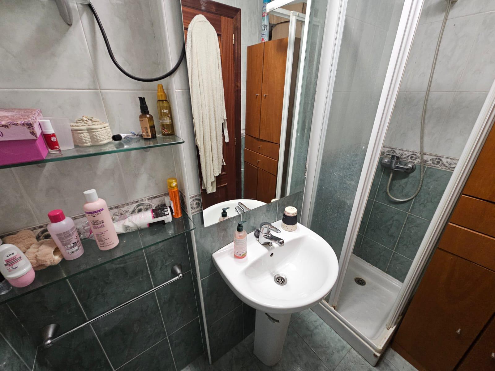 Imagen 22 Casa Adosada en venta en Monóvar/monòver / Adosado en venta en la zona Centro de Salud de ...