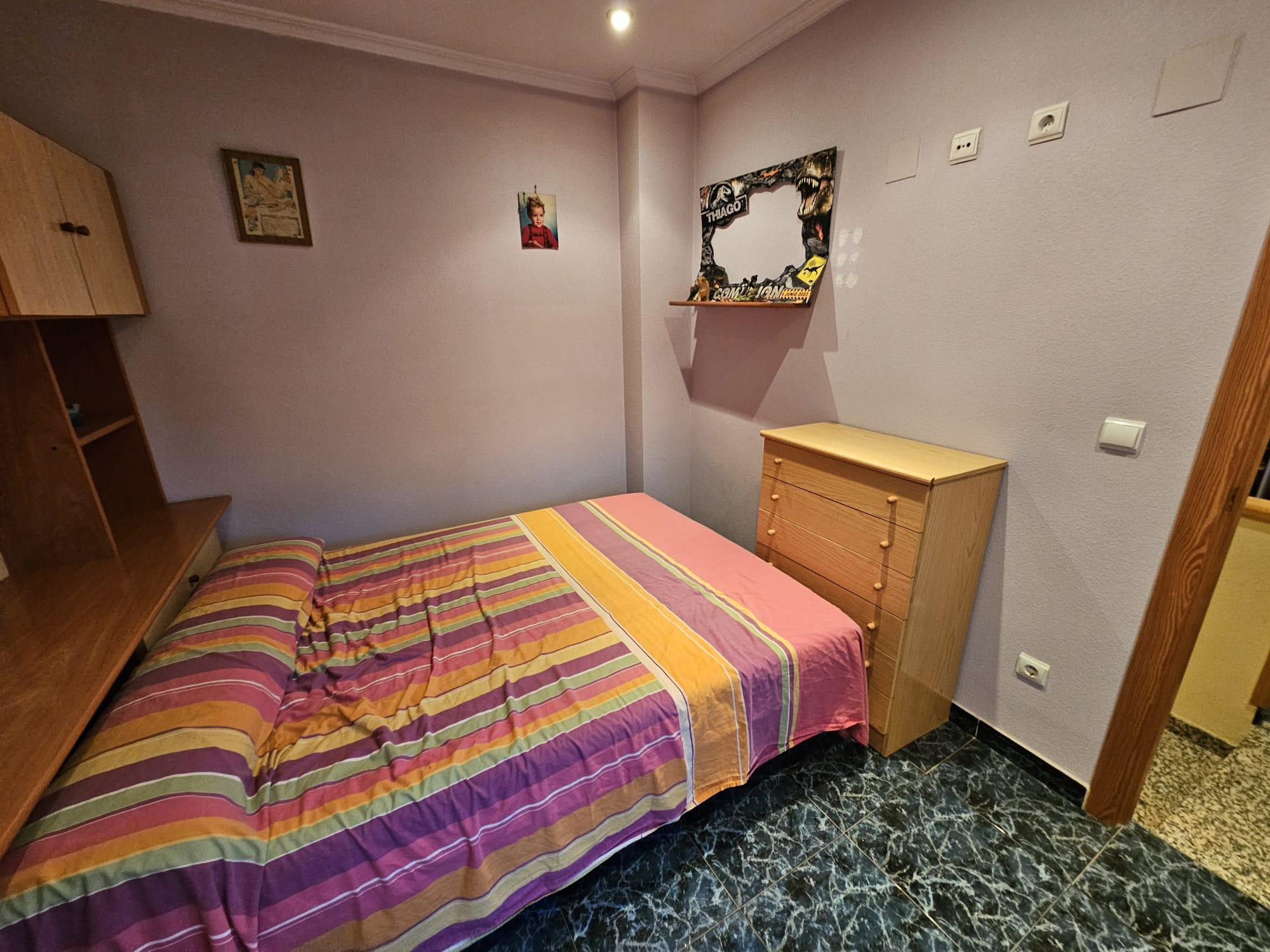 Imagen 29 Casa Adosada en venta en Monóvar/monòver / Casa de 2 plantas, patio y cueva en Las Casas d...