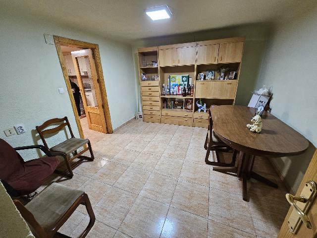 Imagen 11 Inmueble 290659 - Casa Adosada en venta en Monóvar/monòver / Casa de 2 plantas, patio y cueva en Las Casas d...