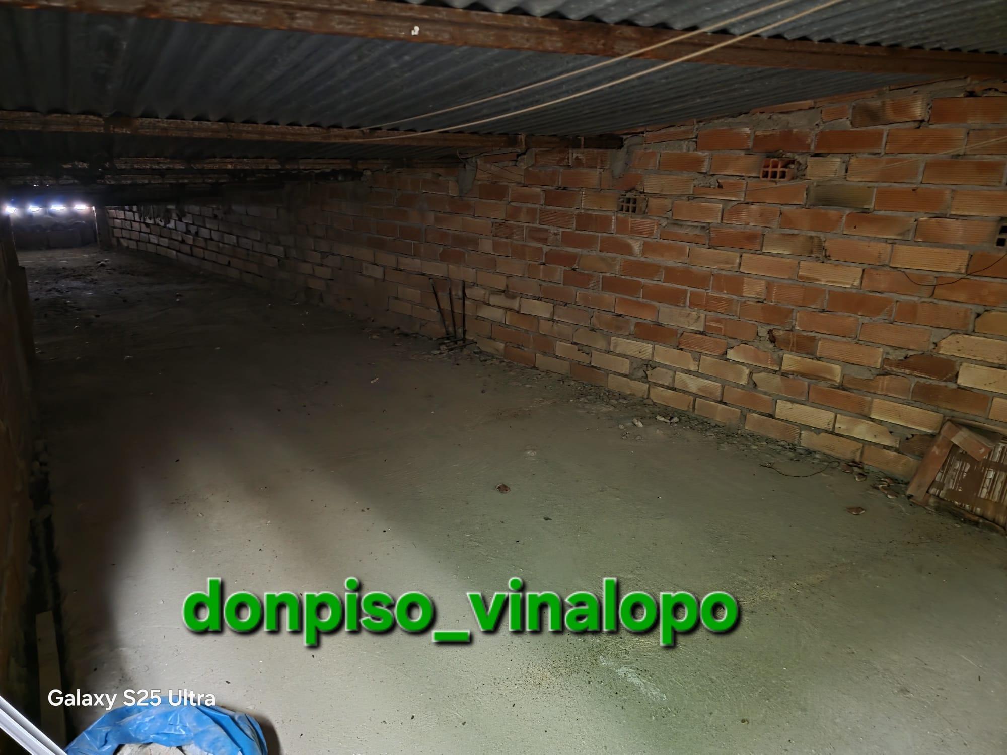 Imagen 19 Casa Adosada en venta en Navas De Jorquera / Calle Jardín, cerca del parque infantil. 