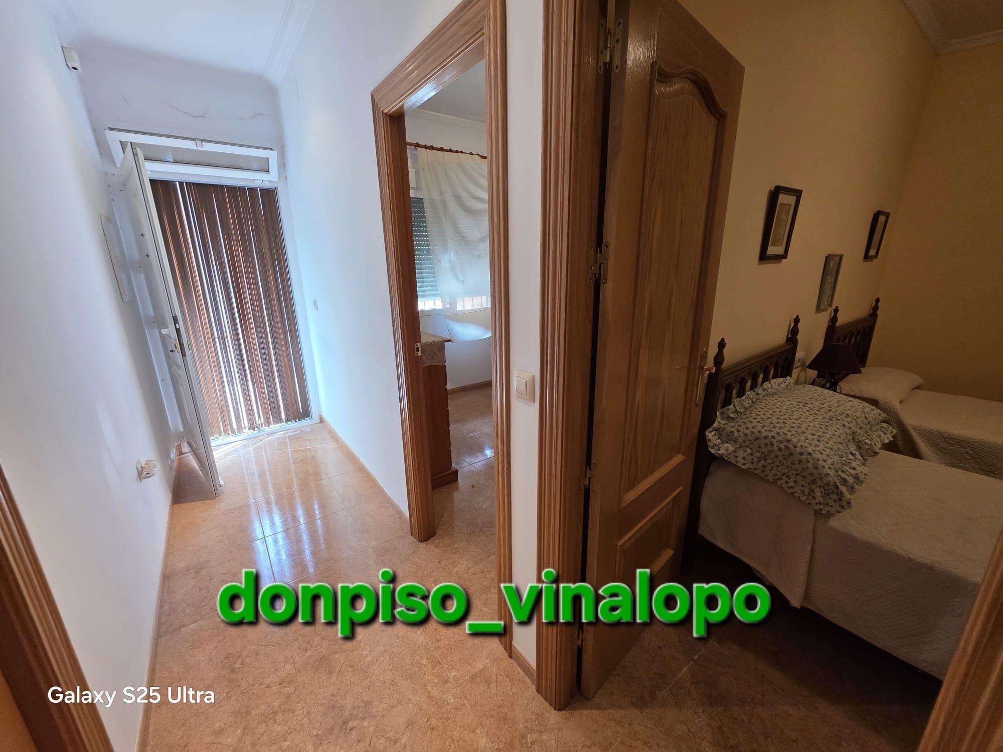 Imagen 5 Casa Adosada en venta en Navas De Jorquera / Calle Jardín, cerca del parque infantil. 