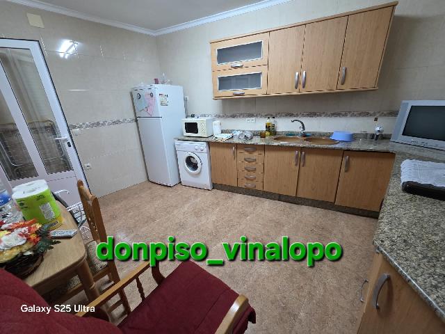 Imagen 8 Inmueble 293063 - Casa Adosada en venta en Navas De Jorquera / Calle Jardín, cerca del parque infantil. 