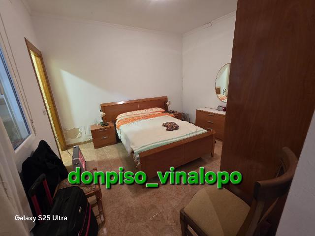 Imagen 13 Inmueble 293063 - Casa Adosada en venta en Navas De Jorquera / Calle Jardín, cerca del parque infantil. 