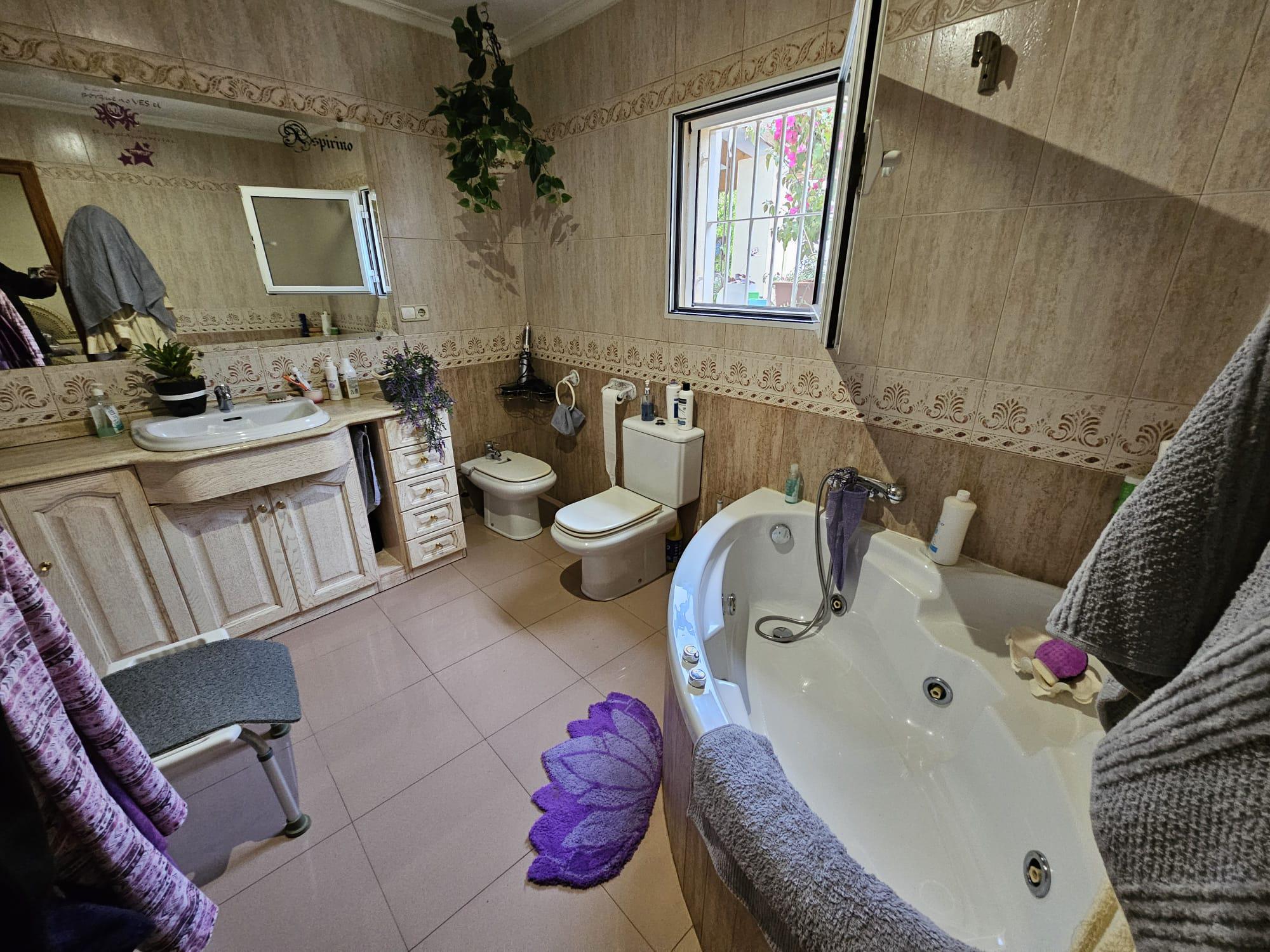 Imagen 22 Casa Adosada en venta en Pinós El/pinoso / Casa unifamiliar zona Maisonnave-Pza.Virgen d...