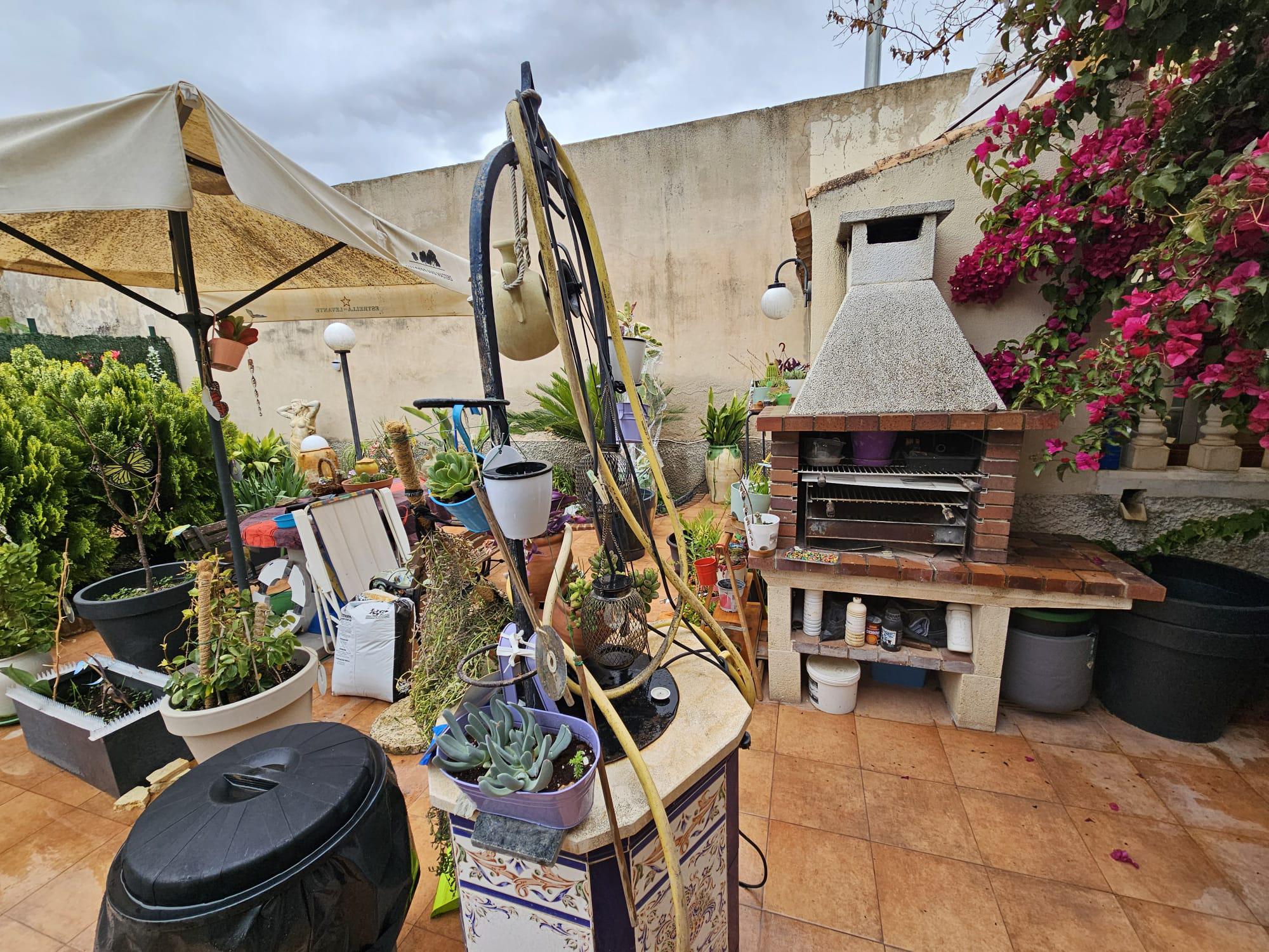 Imagen 5 Casa Adosada en venta en Pinós El/pinoso / Casa unifamiliar zona Maisonnave-Pza.Virgen d...