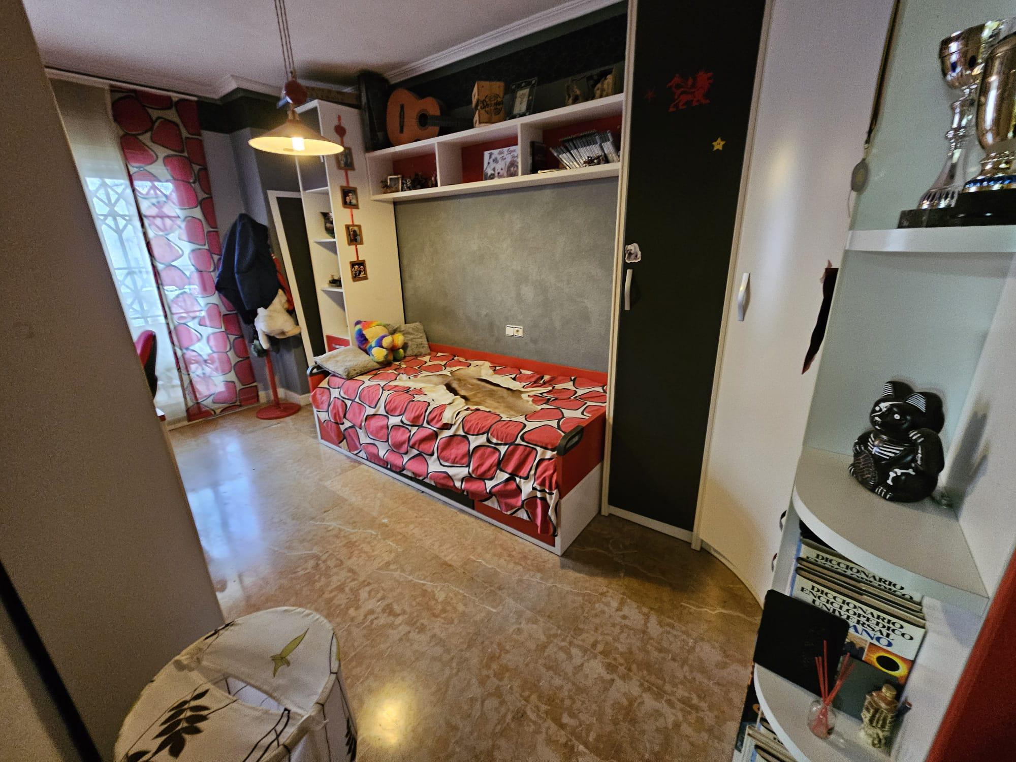 Imagen 29 Casa Adosada en venta en Pinós El/pinoso / Casa unifamiliar zona Maisonnave-Pza.Virgen d...