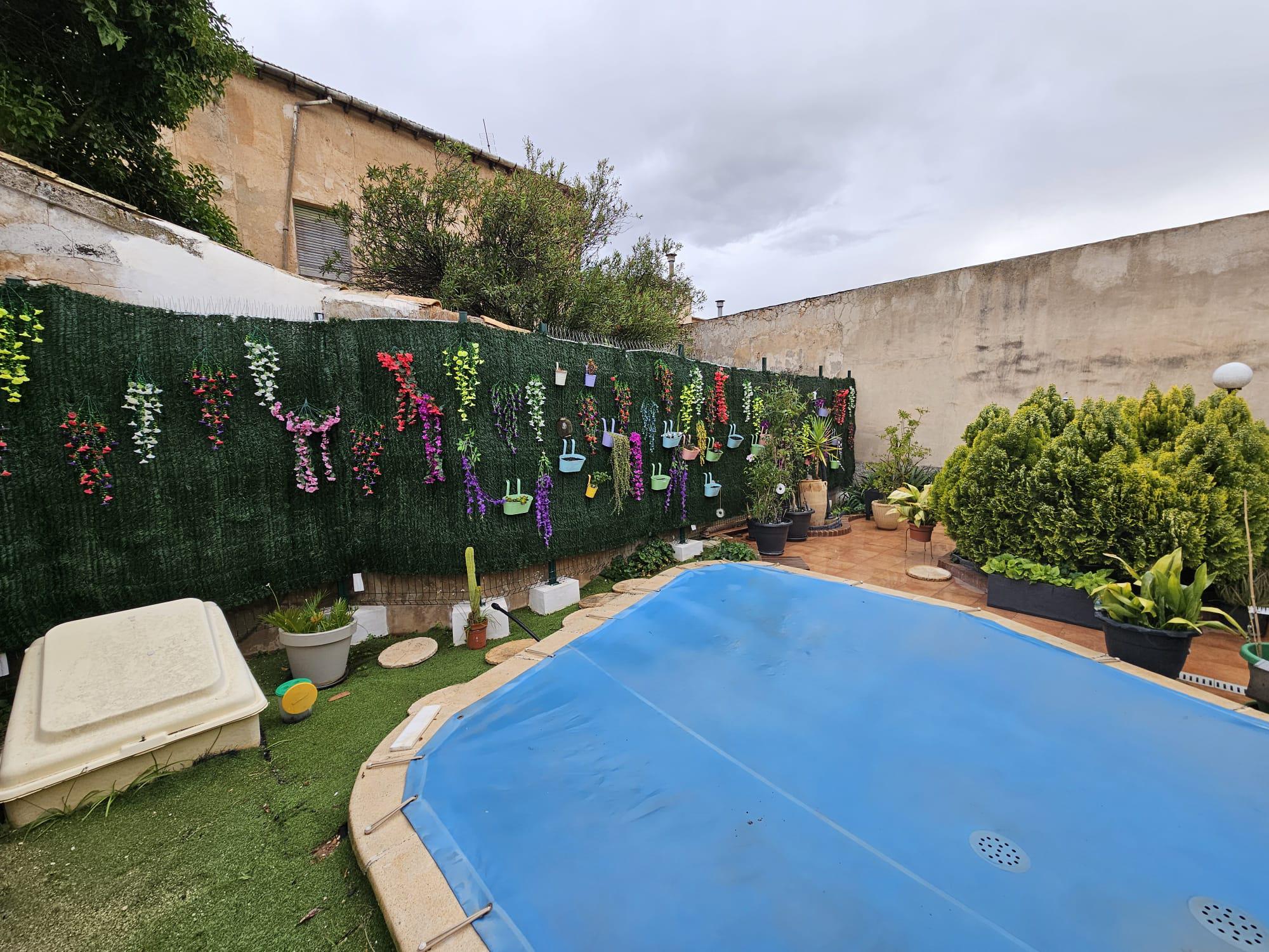 Imagen 3 Casa Adosada en venta en Pinós El/pinoso / Casa unifamiliar zona Maisonnave-Pza.Virgen d...