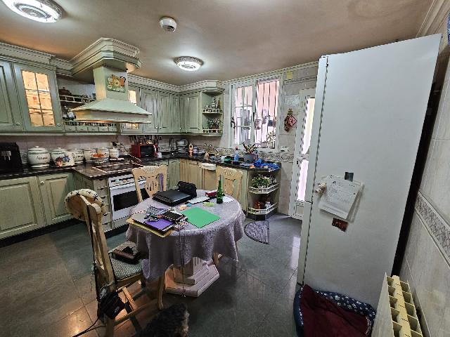 Imagen 17 Inmueble 293865 - Casa Adosada en venta en Pinós (El)/pinoso / Casa unifamiliar zona Maisonnave-Pza.Virgen d...