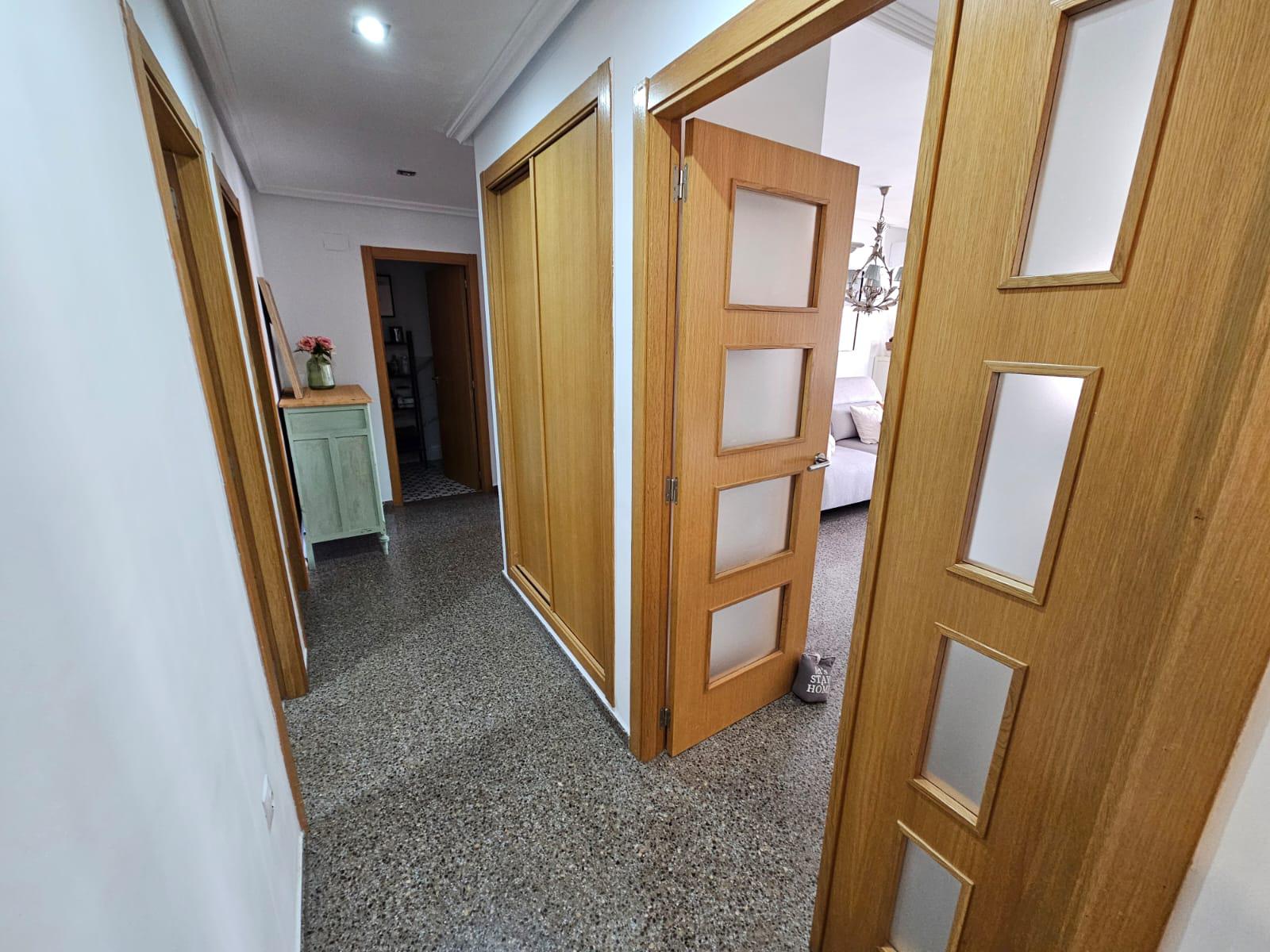 Imagen 3 Apartamento en venta en Petrer / Piso en Petrer, Avda. Madrid - I.E.S Azorín - Mercadona
