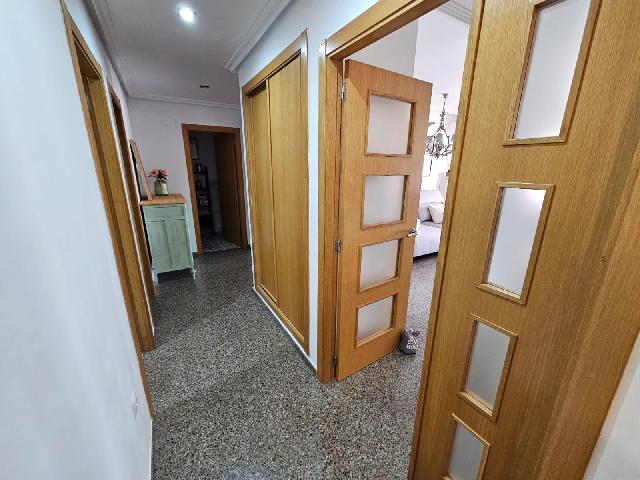 Imagen 3 Inmueble 296046 - Apartamento en venta en Petrer / Piso en Petrer, Avda. Madrid - I.E.S Azorín - Mercadona