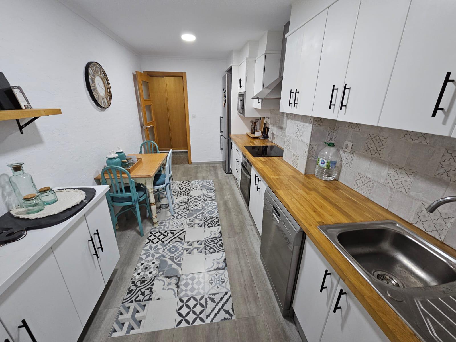 Imagen 13 Apartamento en venta en Petrer / Piso en Petrer, Avda. Madrid - I.E.S Azorín - Mercadona