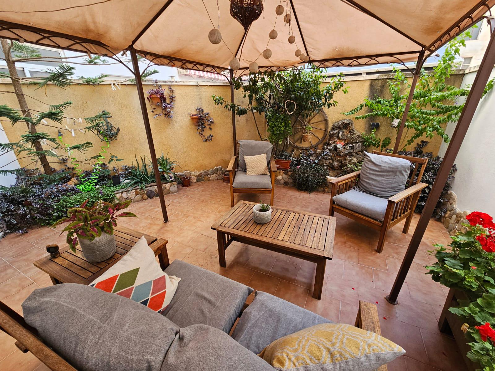 Imagen 1 Apartamento en venta en Petrer / Piso en Petrer, Avda. Madrid - I.E.S Azorín - Mercadona