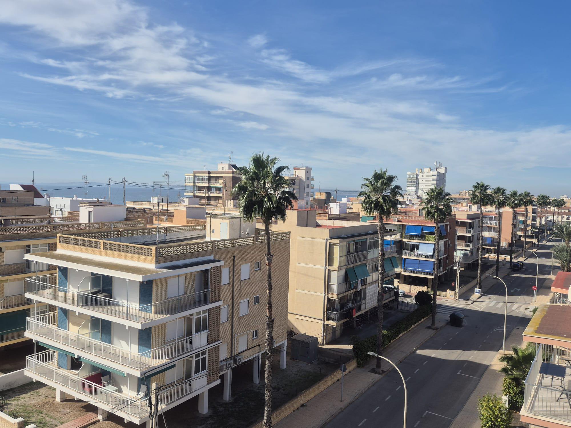 Imagen 29 Apto. Playa en venta en Santa Pola / Piso esquinero en Gran Playa, a una calle del mar