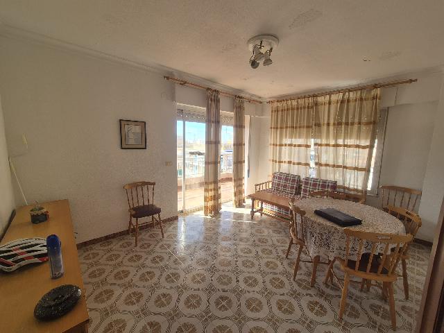 Imagen 7 Inmueble 297914 - Apto. Playa en venta en Santa Pola / Piso esquinero en Gran Playa, a una calle del mar