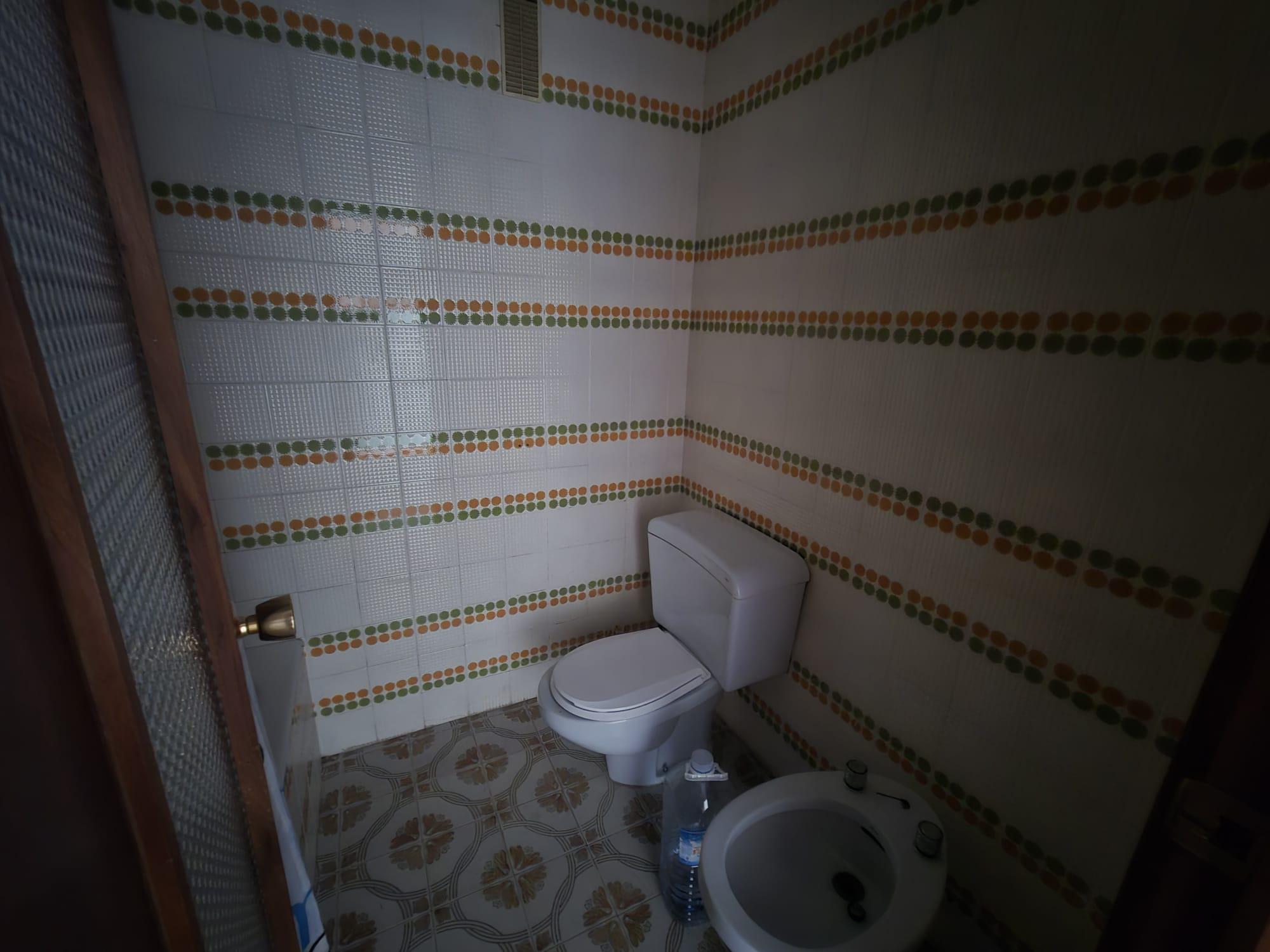 Imagen 22 Apto. Playa en venta en Santa Pola / Piso esquinero en Gran Playa, a una calle del mar