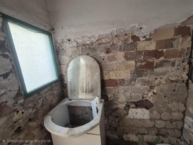 Imagen 17 Inmueble 298262 - Casa Adosada en venta en Villena / Casa adosada de 2 plantas para reformar,zona Las Cruces