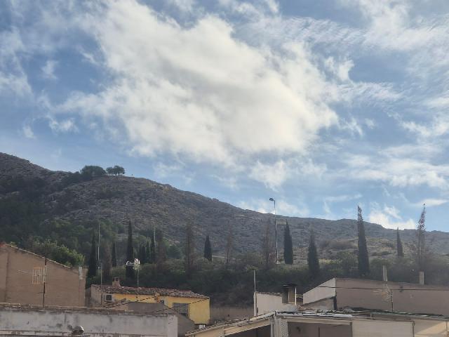 Imagen 25 Inmueble 298262 - Casa Adosada en venta en Villena / Casa adosada de 2 plantas para reformar,zona Las Cruces