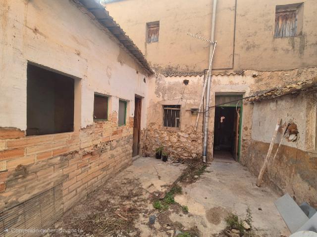 Imagen 15 Inmueble 298262 - Casa Adosada en venta en Villena / Casa adosada de 2 plantas para reformar,zona Las Cruces