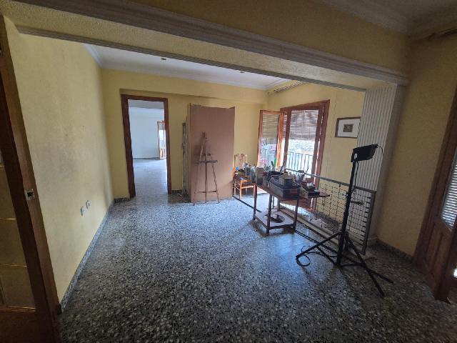 Imagen 10 Inmueble 299390 - Apartamento en venta en Villena / Dos pisos juntos enfrente de la parroquia de Santiago