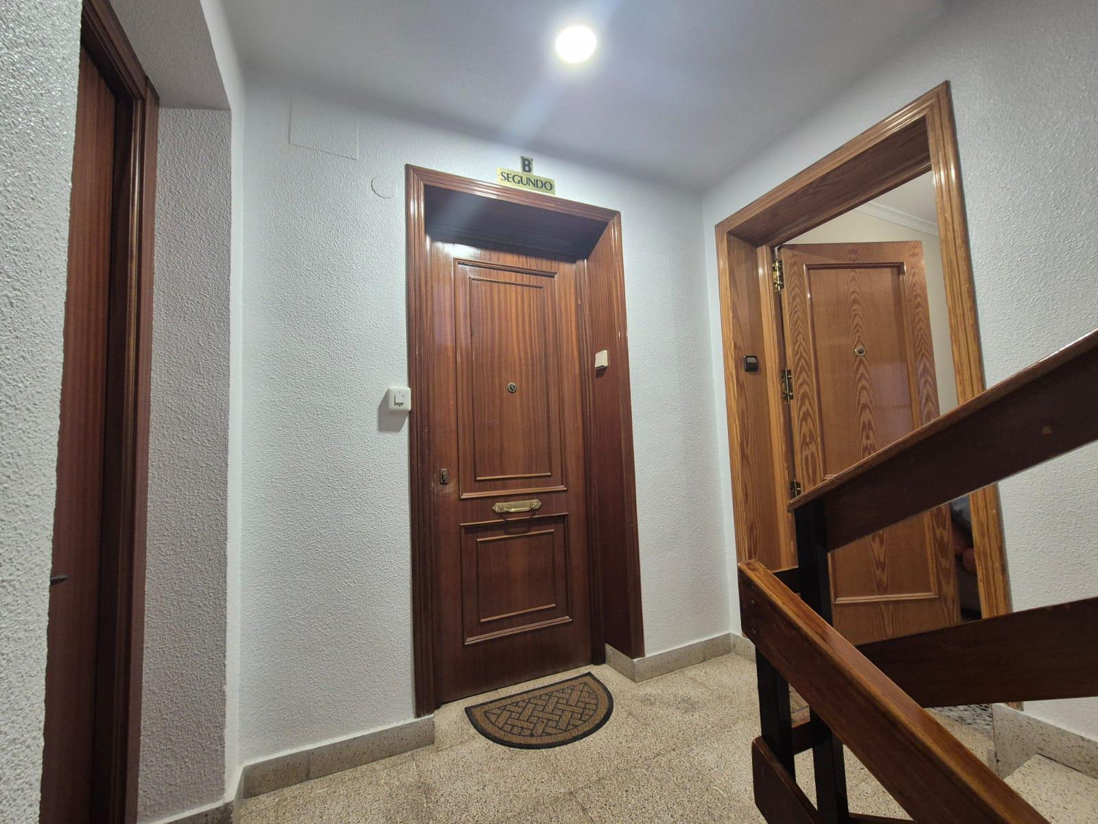 Imagen 16 Apartamento en venta en Villena / Dos pisos juntos enfrente de la parroquia de Santiago