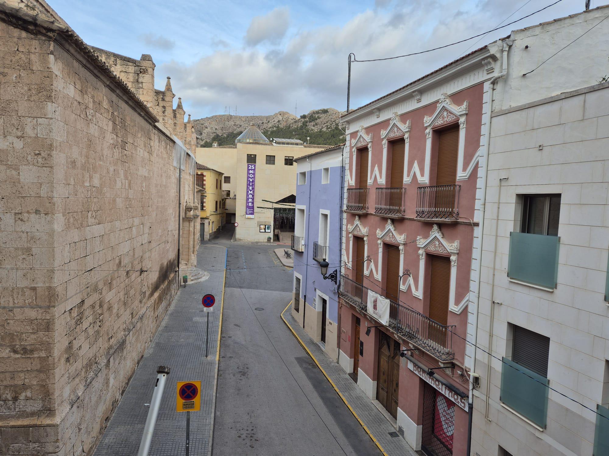 Imagen 19 Apartamento en venta en Villena / Dos pisos juntos enfrente de la parroquia de Santiago