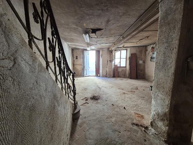 Imagen 7 Inmueble 299411 - Casa Adosada en venta en Villena / Casa adosada para reformar junto Casa de la Cultura