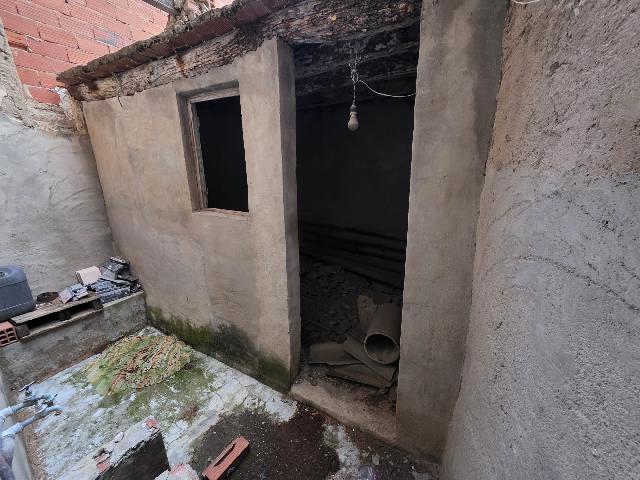 Imagen 9 Inmueble 300151 - Casa Adosada en venta en Monforte Del Cid / Casa adosada para reformar junto Plaza San Pascual