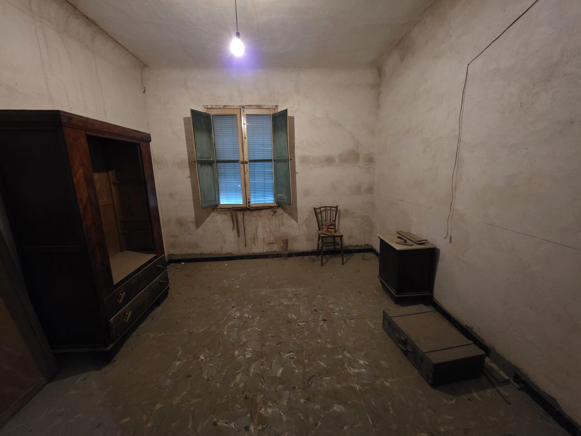 Imagen 15 Casa Adosada en venta en Monforte Del Cid / Casa adosada para reformar junto Plaza San Pascual