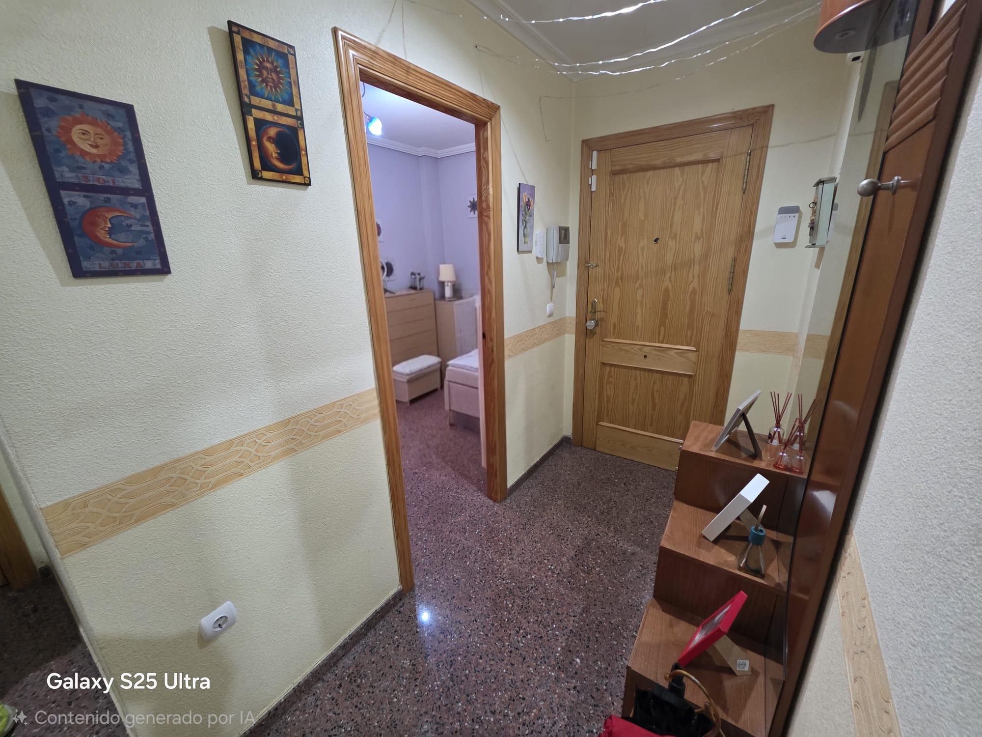 Imagen 5 Apartamento en venta en Sax / Piso 1º con ascensor y garaje, zona Gran Vía - Hiperber