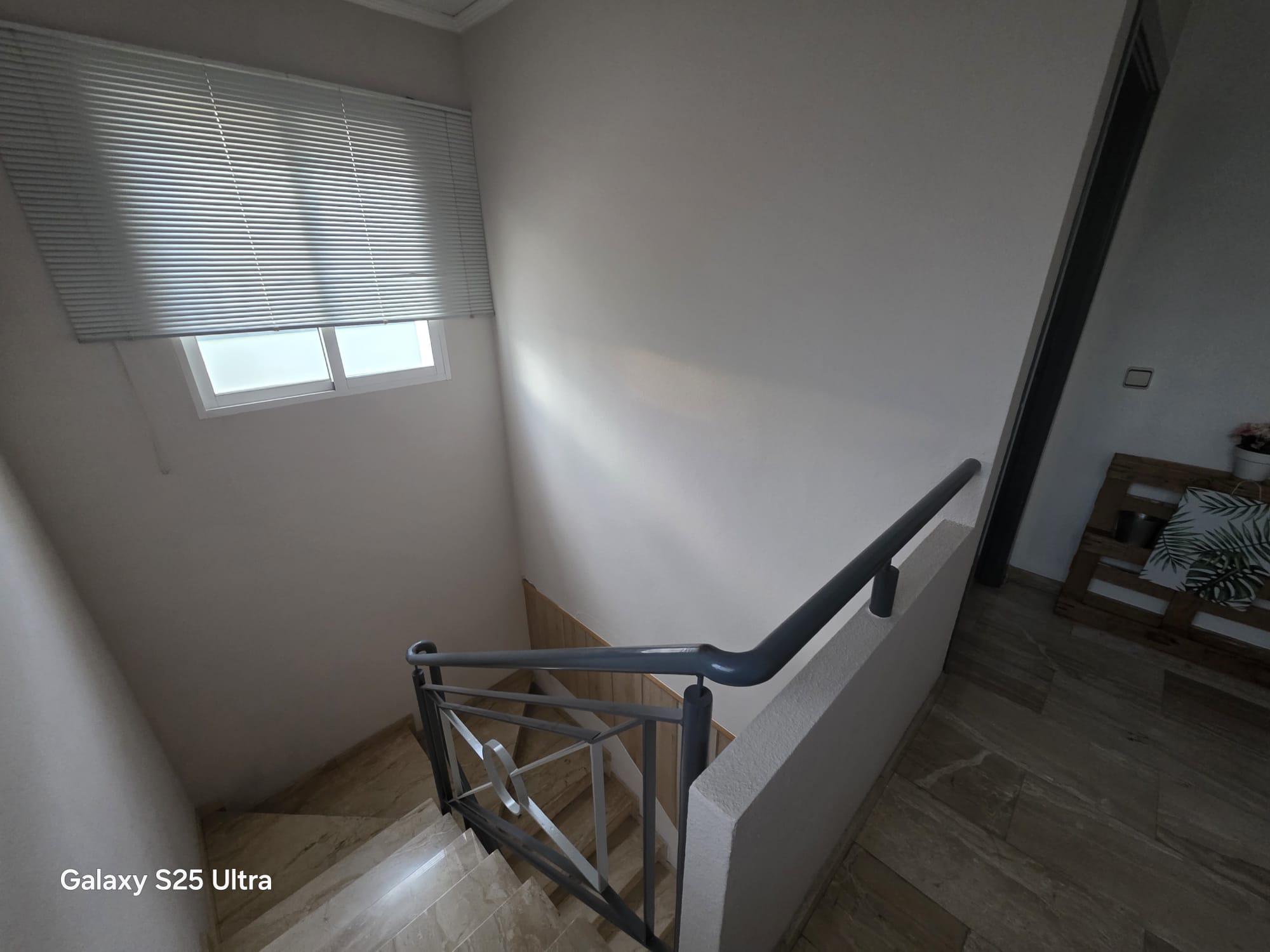 Imagen 15 Casa Pareada en venta en Elda / Edf. oficinas para hacer viviendas zona P. Nacional